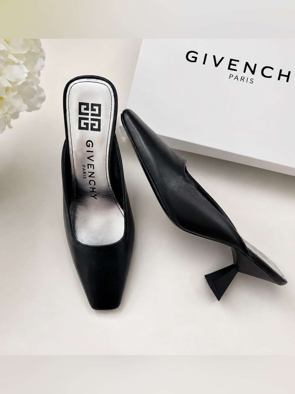 GIVENCHY LEATHER MULES